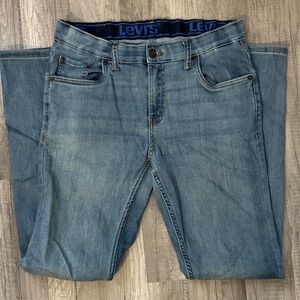 Levi's Relaxed Fit Light Blue Jeans